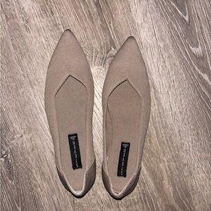 Steven by Steve Madden Rosy Tan Flats 9